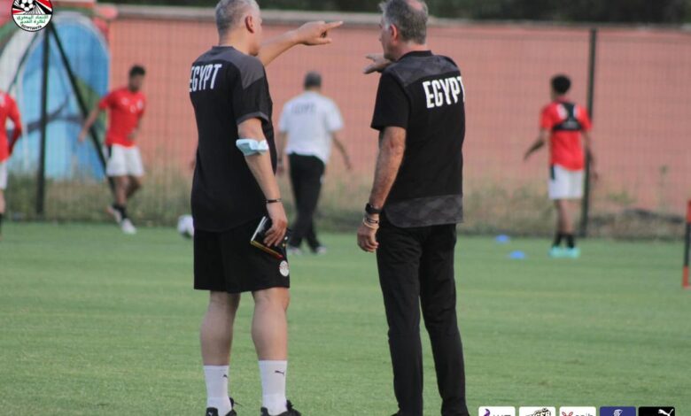 شاهد.. كواليس المران الأول للمنتخب المصري على الأراضي الكاميرونية قبل مواجهة نيجيريا - فيديو