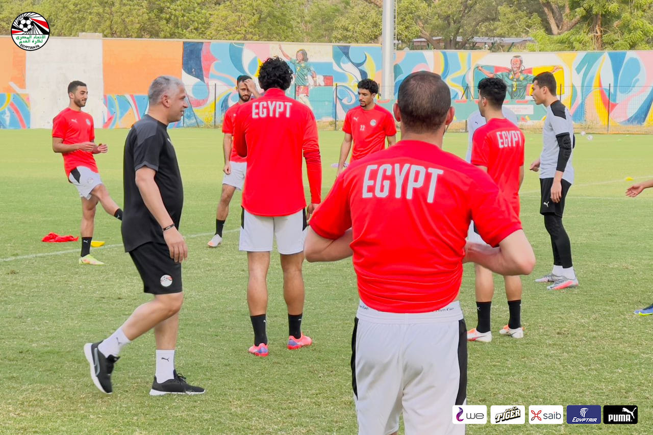 منتخب مصر يختتم استعداداته للقاء غينيا بيساو .. تعرف على موعد المباراة | صور