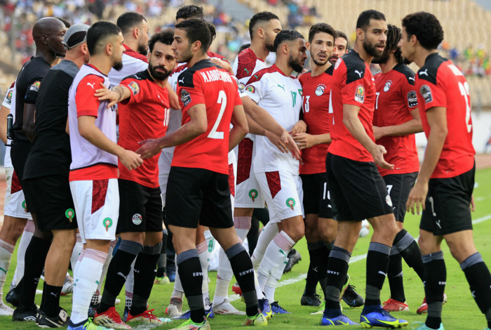 لجنة الانضباط بالكاف تعلن عن عقوبات مالية ضخمة وايقافات بالجملة ضد مصر و المغرب وكيروش