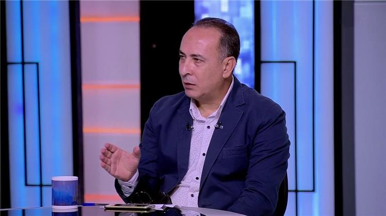عصام مرعي: كارتيرون كان رد فعل.. ولاعب الزمالك ليس له بديًلا في مصر