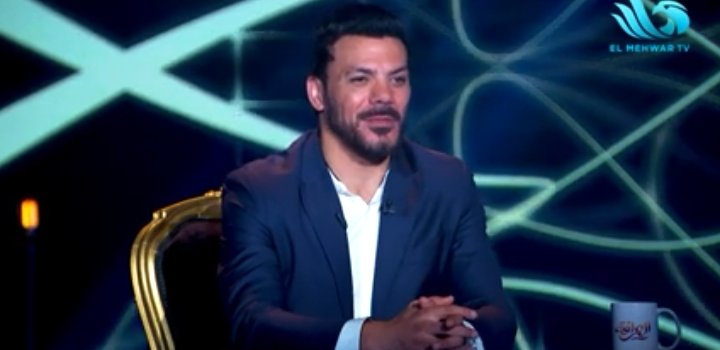 عمرو زكي يرد على انتقاد رضا عبد العال لطارق حامد .. "رضا كلامه بيضحكني"-فيديو