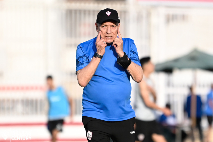 فيريرا يوجه رسائل هامة للاعبي الزمالك قبل مواجهة إنبي.. ويجتمع بثنائي الجهاز المعاون