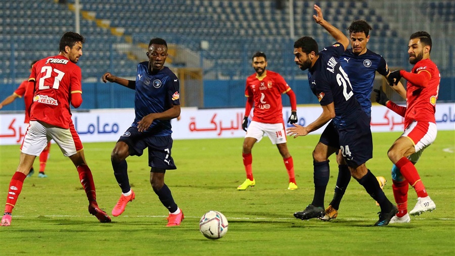 إتحاد الكرة يستقر على طاقم الحكام الأجانب لإدارة مباراة الاهلي و بيراميدز في كأس مصر