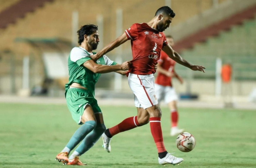 سمير عثمان يحسم الجدل حول طرد لاعب إيسترن في مباراة الأهلي