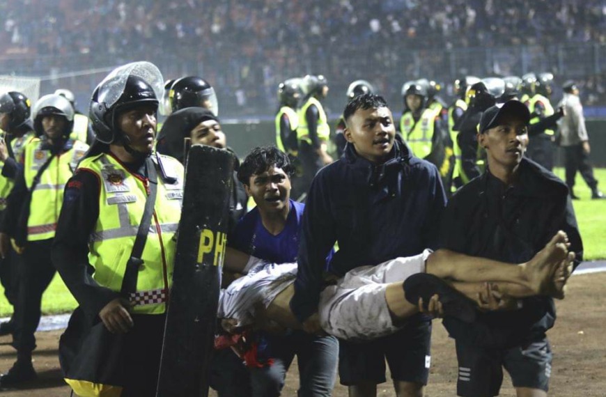 إتحاد الكرة في بيان رسمي ينعي أحداث أندونيسيا المأساوية