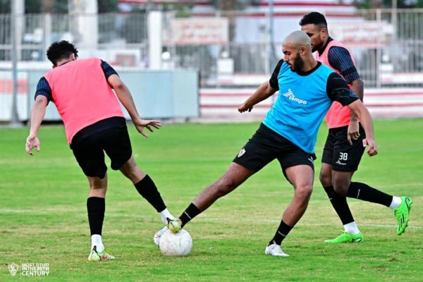 13 صوره ترصد مران الزمالك إستعداداً لمواجهه المصري بالكأس .. وظهور خاص لنجم الفريق بعد أزمته الأخيره !!