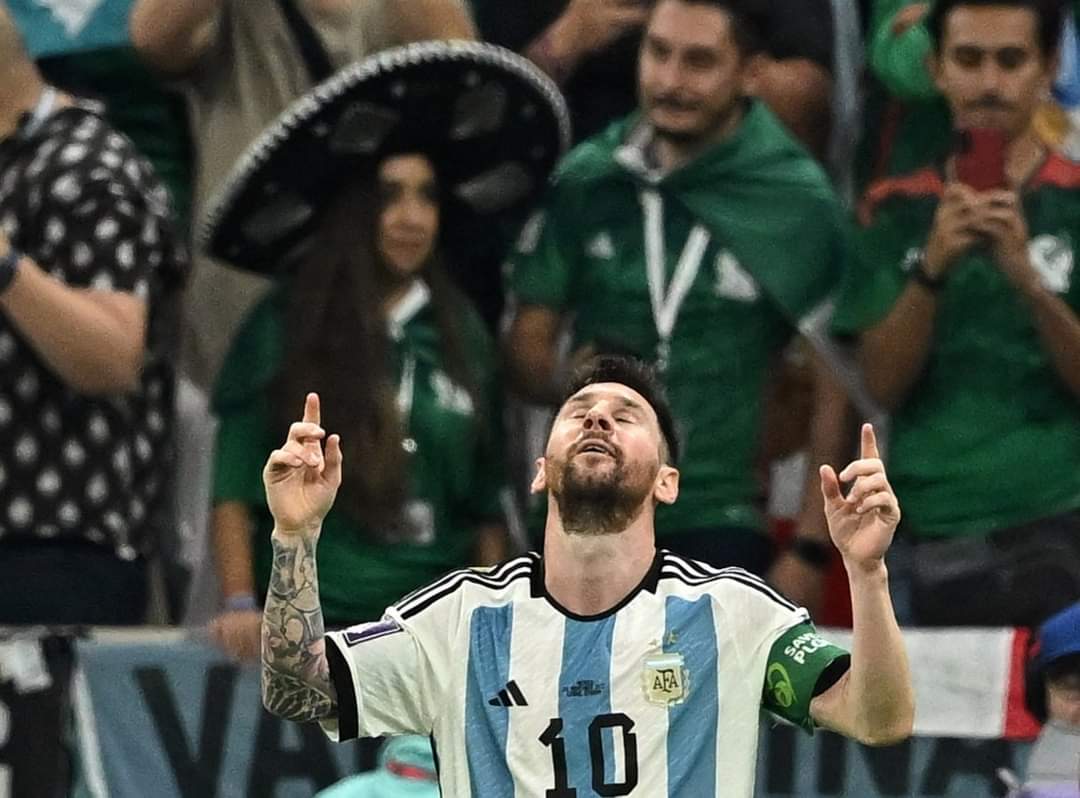 ميسي الأسطوري يسجل رقماً إعجازياً بتاريخ كأس العالم أمام المكسيك !!