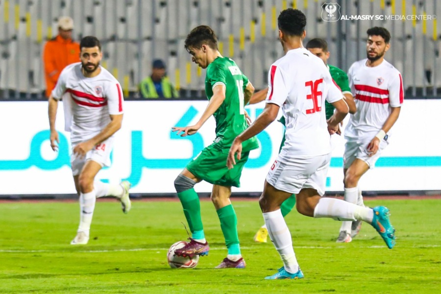 لاعب المصري يفاجئ أحمد سيد زيزو بهذا الطلب بعد التعادل أمام الزمالك