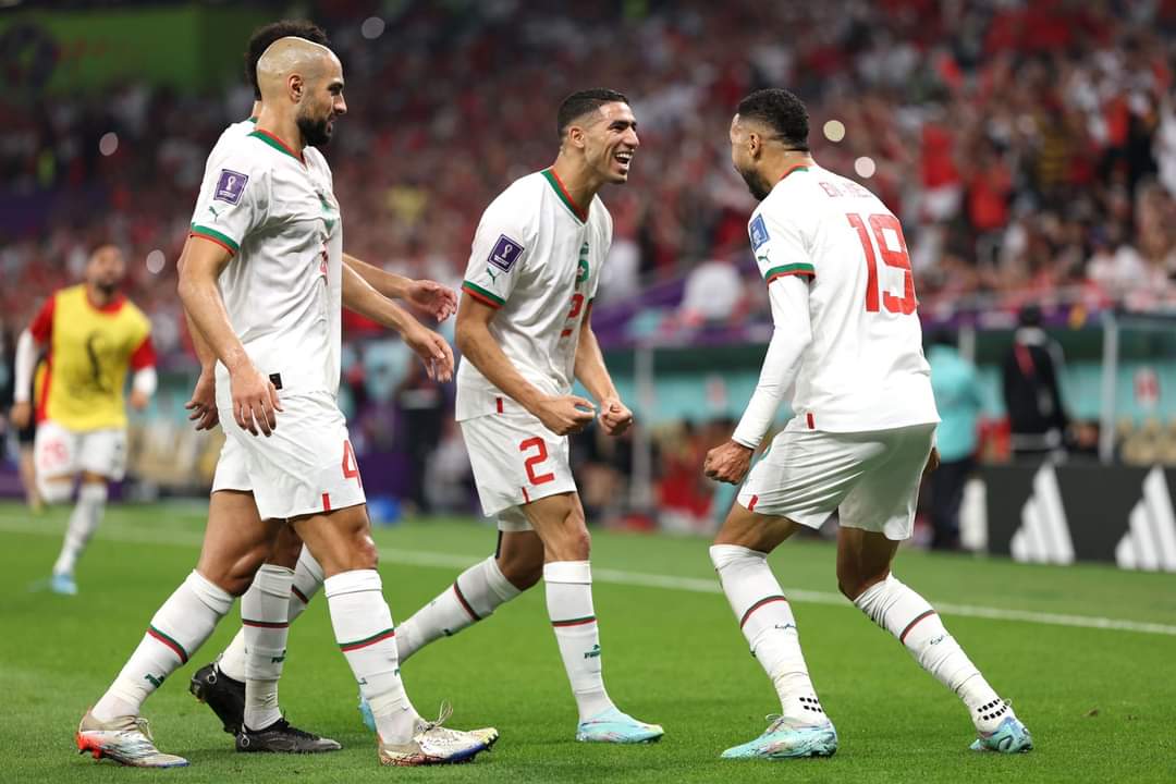المغرب "فخر العرب" تتأهل لثمن نهائي كأس العالم في صداره المجموعه