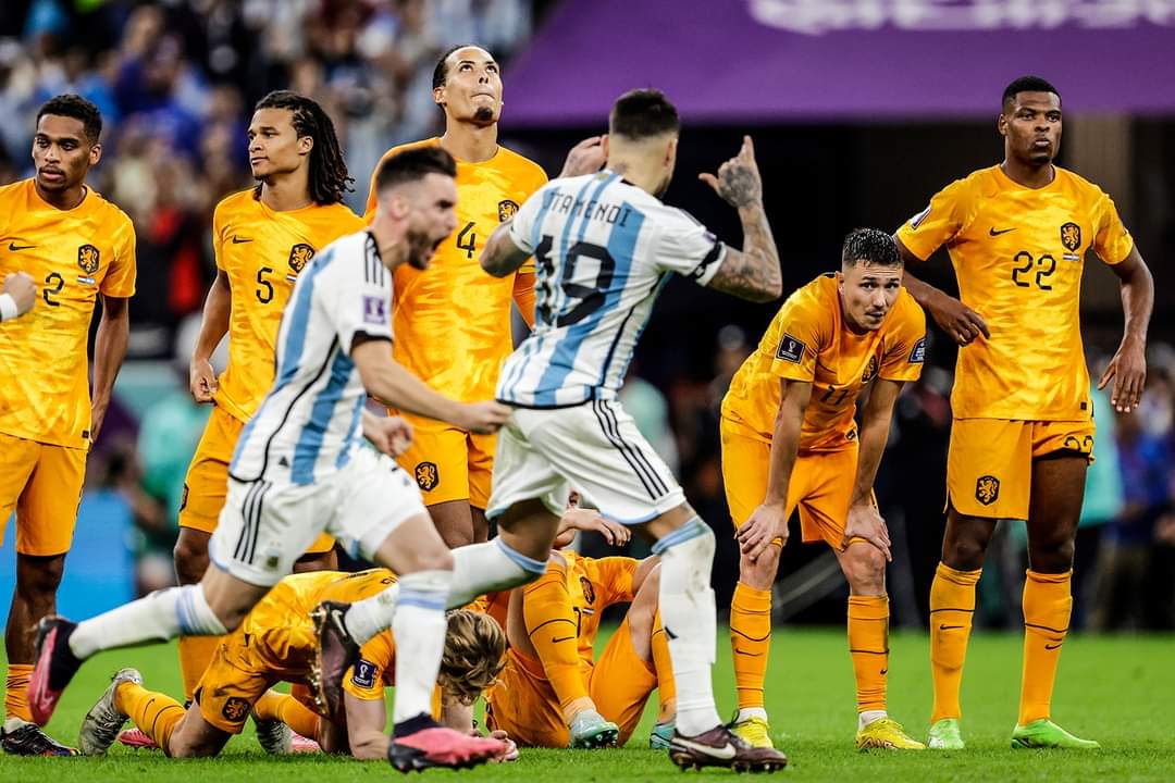 شاهد أهداف وركلات ترجيح المباراه المجنونه بين الأرجنتين وهولندا بربع نهائي كأس العالم -فيديو