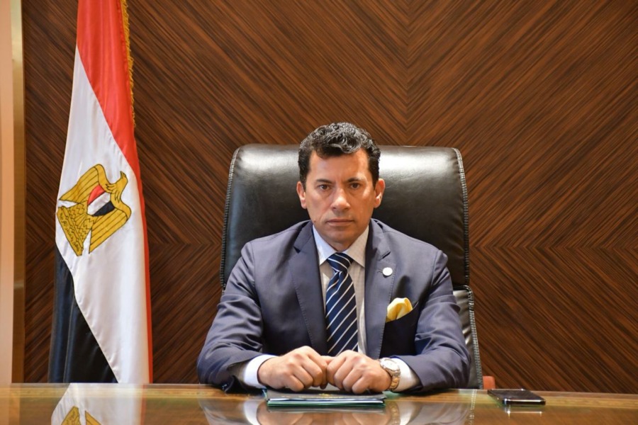 رد قوى من وزير الرياضة على تهديد مالك بيراميدز بسحب استثماراته من مصر