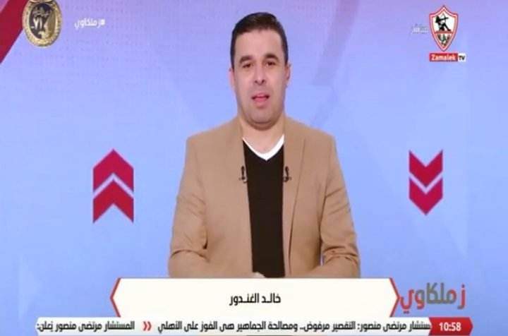 "إرضاء للسوشيال ميديا".. تعليق ناري من خالد الغندور على تعاقد الأهلي مع القندوسي!!