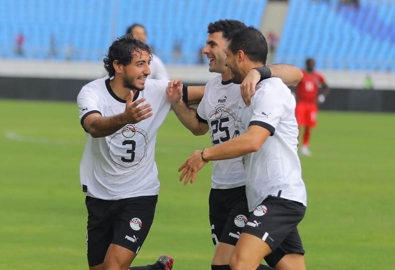 أسطورة كرة القدم المصرية السابق: لا يجب التهليل بعد الفوز على مالاوي الضعيف!