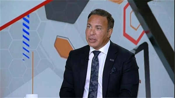 "مكنش مركز غير مع الحكم" .. أيمن يونس يهاجم لاعب الزمالك بقوه بعد السقوط أمام إنبي !!