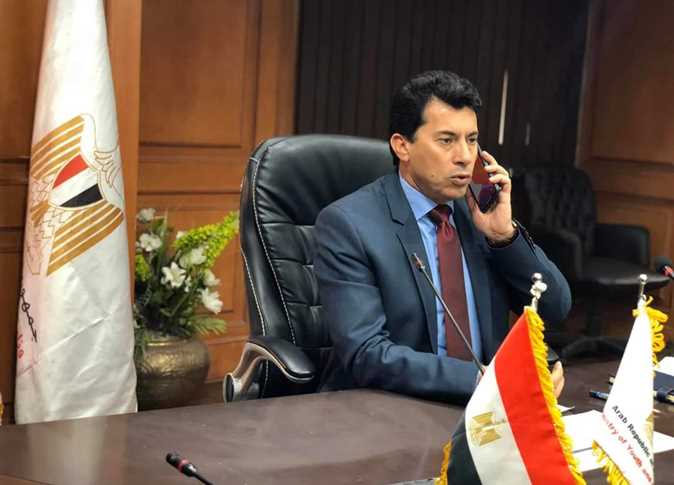 هل سيتم تجهيز ملف لإستضافة مصر كأس العالم 2030؟.. رد حاسم من وزير الرياضة