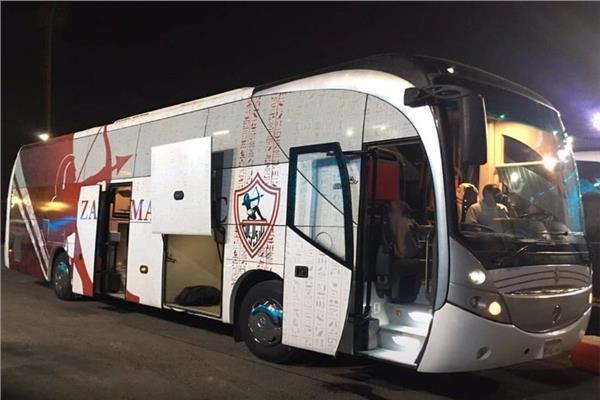 حافلة الزمالك تصل ستاد القاهرة إستعدادًا لمواجهة أسوان في الدوري