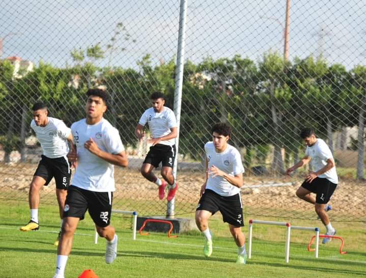 المنتخب الأولمبي يواصل استعداداته لمواجهة غانا بمشاركة خماسي الزمالك - صور