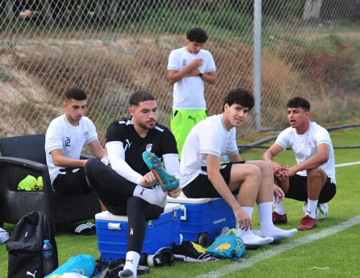 المنتخب الأولمبي يواصل استعداداته لمواجهة غانا بمشاركة خماسي الزمالك - صور