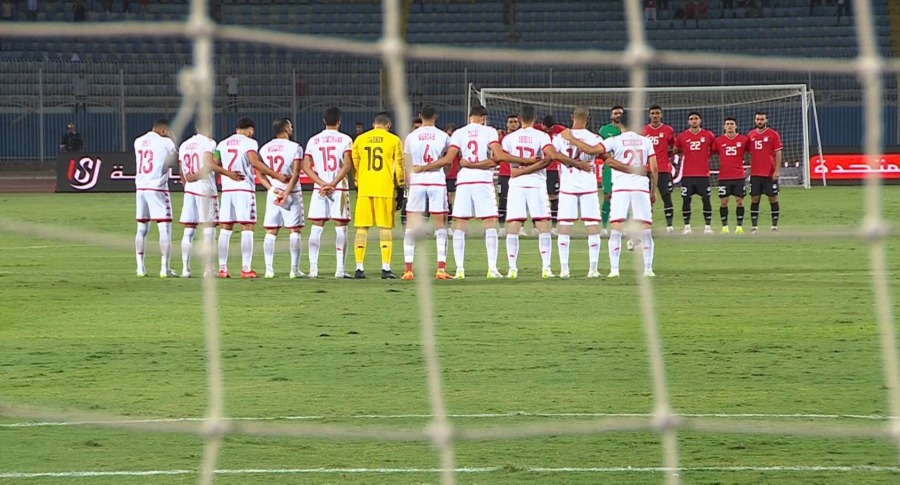 مراسل بي إن سبورتس يهاجم مخرج مباراة مصر وتونس " عيب ما فعلته " - صورة