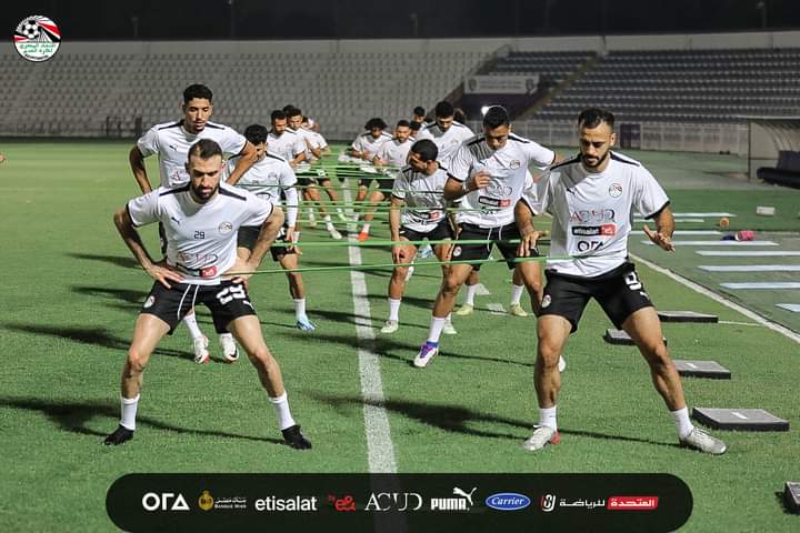 بتواجد أعضاء اتحاد الكرة.. منتخب مصر يواصل تدريباته إستعدادًا لمواجهة الجزائر وديًا - صورة