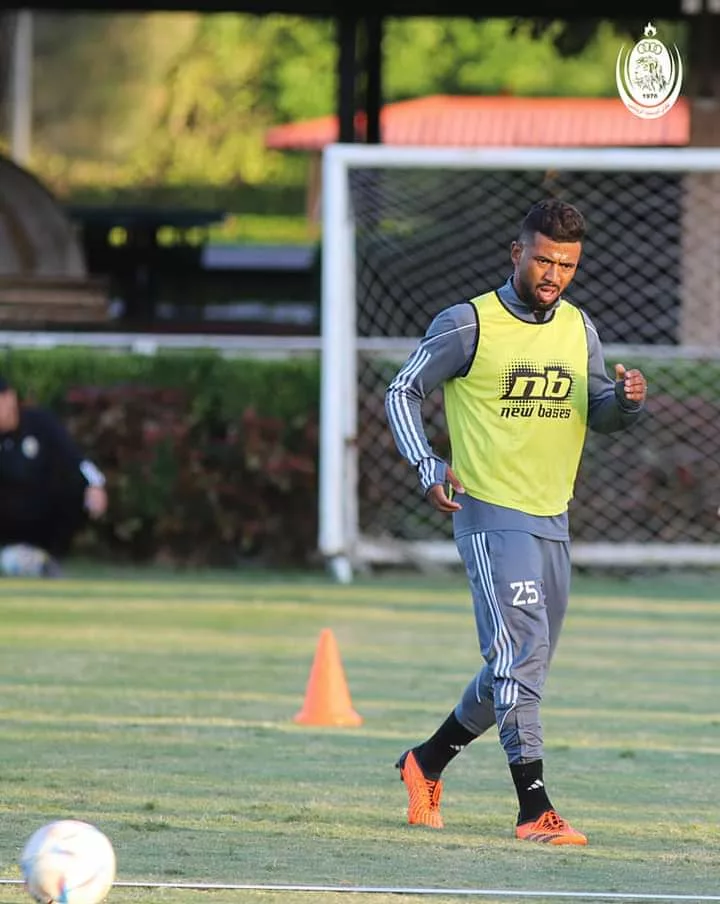 شاهد كواليس التدريب الأول لأبوسليم في القاهرة استعداداً لمواجهة الزمالك !! - صور