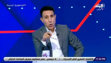 الكومي يكشف سر إزالة لافتة تركي آل شيخ من نادي الزمالك !! - فيديو