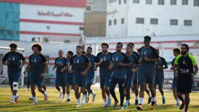 معتمد جمال يعقد جلسة هامة مع لاعبي الزمالك.. وعضو مجلس الإدارة يحضر المران