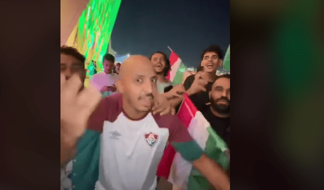 شاهد | شاهد انفجار مشجع سعودي بعد خسارة الأهلي أمام فلومينينسي " ما تسمعونا حسكم " - فيديو
