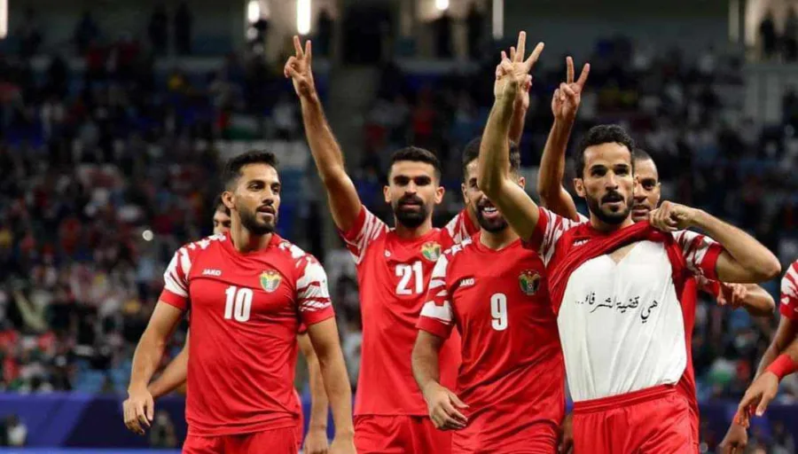 الأردن يكتسح ماليزيا برباعية نظيفة في كأس آسيا.. ورسالة خاصة لـ فلسطين - فيديو