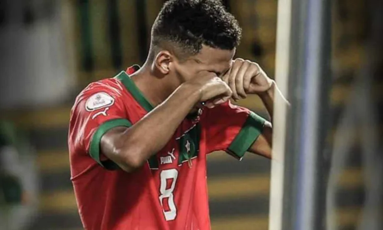 هل يقصد مصر أم الجزائر؟ احتفال مثير بالبكاء لنجم منتخب المغرب بعد هدفه في تنزانيا - فيديو