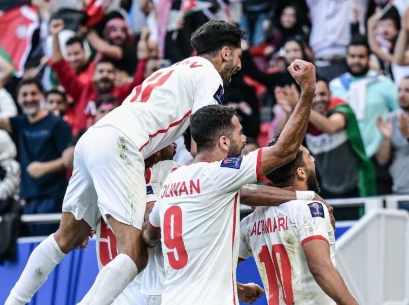 في مباراة مُثيرة ورائعة.. الأردن تتعادل مع كوريا الجنوبية (2 - 2) في كأس آسيا!! فيديو