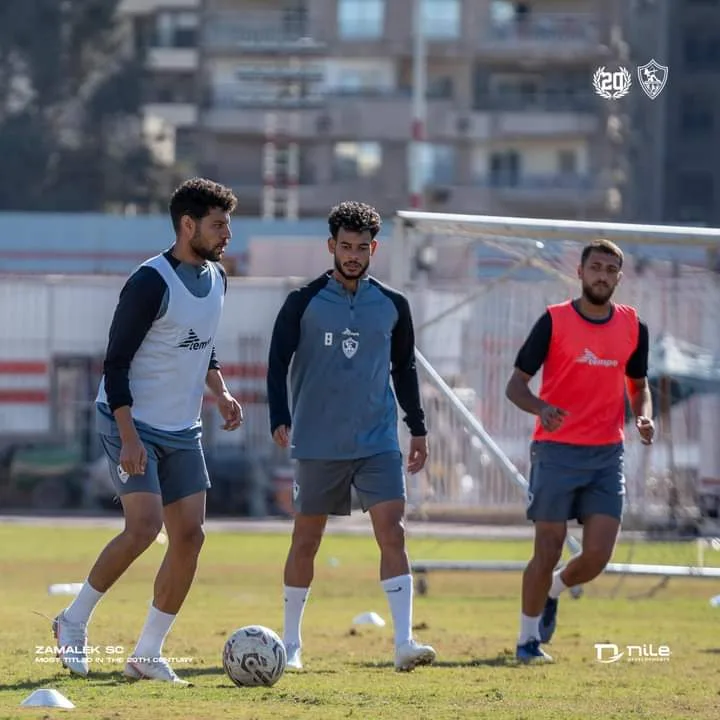 16 صورة ترصد كواليس مران الزمالك اليوم قبل السفر للإمارات.. تواجد ثنائي جديد