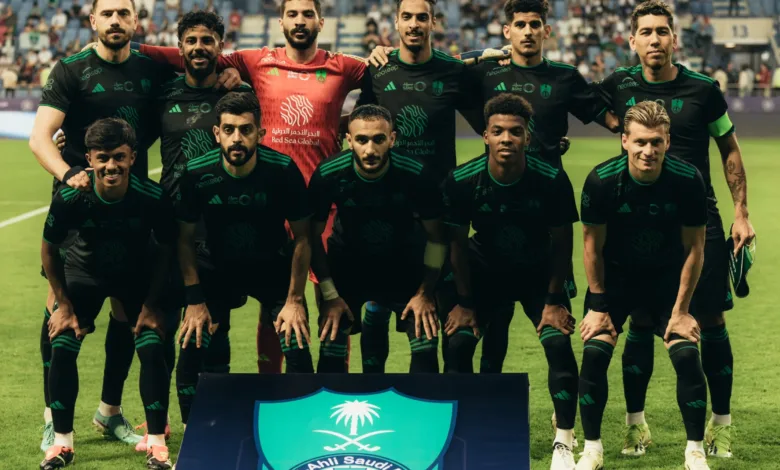 على رأسهم فيرمينو .. تشكيل مفاجئ للأهلي السعودي أمام الزمالك في نهائي كأس دبي للتحدي - صورة