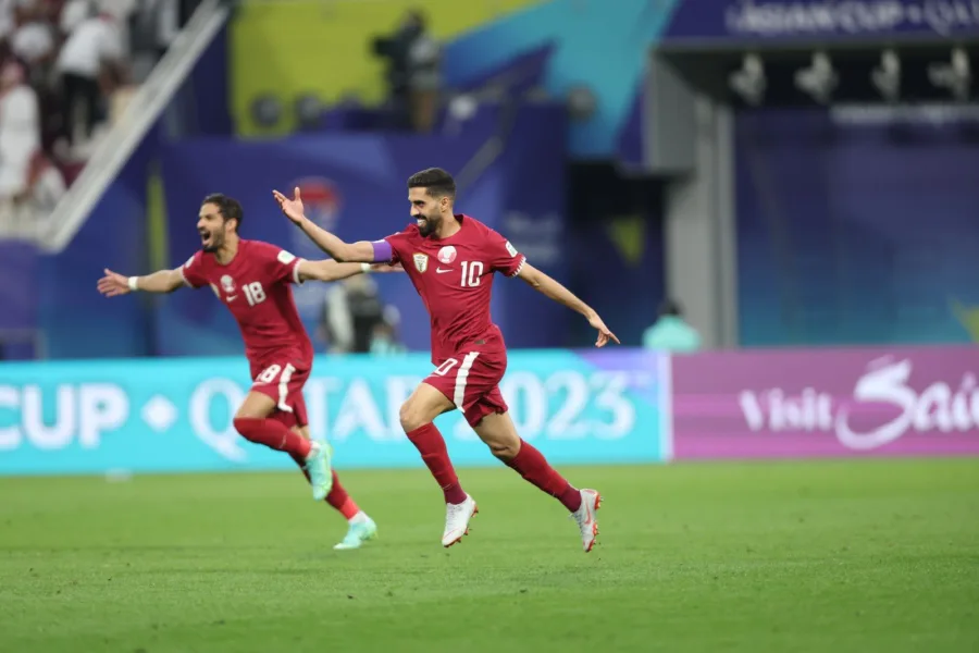 ملخص وأهداف فوز منتخب قطر على الصين في كأس آسيا - فيديو