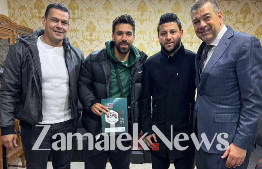الصور الأولى من توقيع عبدالله السعيد عقد انضمامه لنادي الزمالك