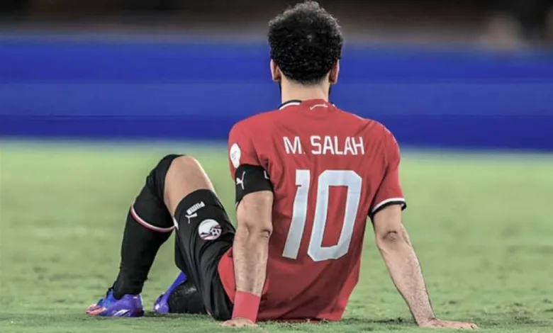 بعد الهجوم عليه .. تصرف مفاجئ من محمد صلاح قبل مباراة الرأس الأخضر