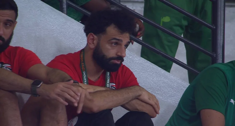 رد فعل محمد صلاح بعد هدف الرأس الأخضر في مصر - فيديو