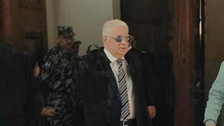 مفاجأة مدوية .. إيقاف تنفيذ حكم حبس مرتضى منصور بعد تصالحه مع موظفة المركزي للمحاسبات