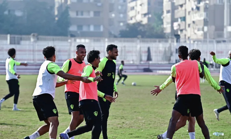 نجم الزمالك يحضر الجلسة الفنية ويغيب عن التدريبات الجماعية