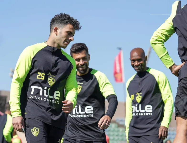ماذا فعل لاعبو الزمالك بعد الفوز على ليفلز وديًا؟