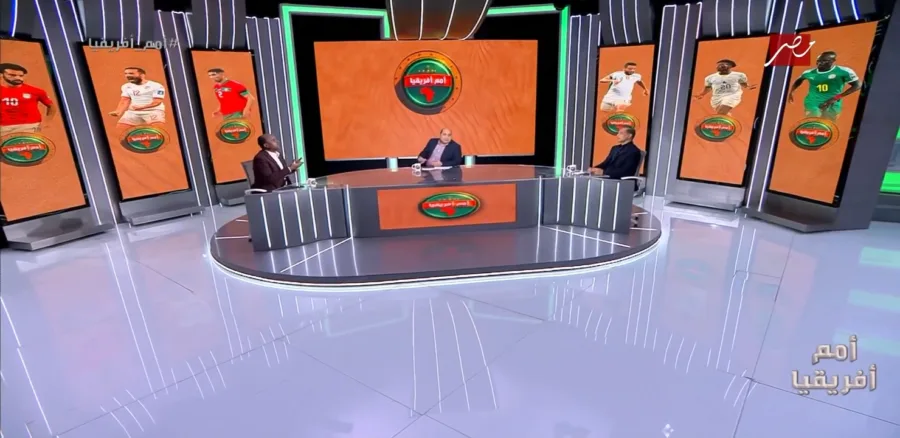 إسماعيل يوسف يفحم مهيب عبدالهادي على الهواء بسبب مجلس الزمالك!!- فيديو