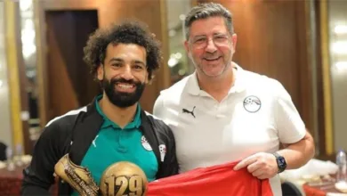 رسالة خاصة من محمد صلاح لـ روي فيتوريا بعد إقالته من تدريب منتخب مصر - صورة