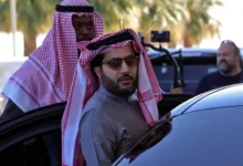 تركي ال الشيخ يشتبك مع مذيع قناة الأهلي بسبب الهلال السعودي وشلبي - صورة