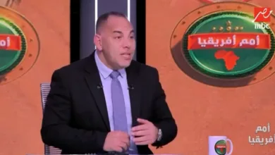 مدحت شلبي يحرج أحمد بلال بسبب مصطفى محمد؟.. وإجابة غريبة من لاعب الاهلي السابق!! - فيديو