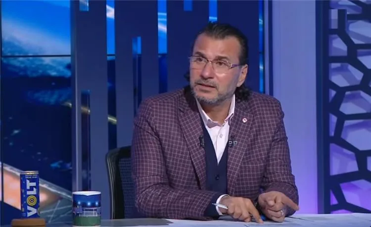 محمد عبد الجليل يطلق تصريح مُثير: نجم الأهلي لن يُفيد منتخب مصر أمام الفرق القوية!