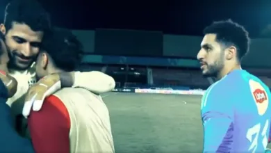 هل يقصد السخرية منه؟ شوبير يتحدث مع علي لطفي بعد فوز الأهلي على زد - فيديو
