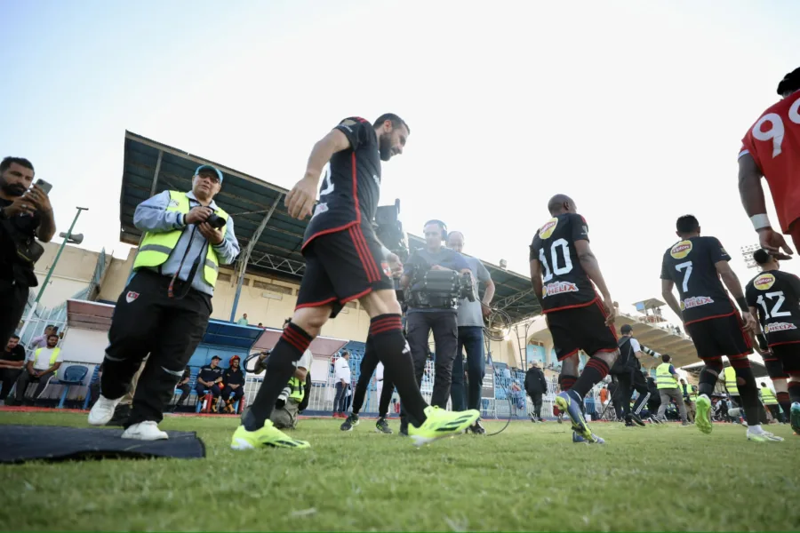 كولر يثير الجدل من جديد بشأن أرضية ملاعب المباريات في الدوري المصري