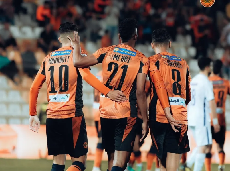 نجم نهضة بركان السابق: مواجهة الزمالك "ملغومة".. ويوجه نصيحة هامه لفريقه!