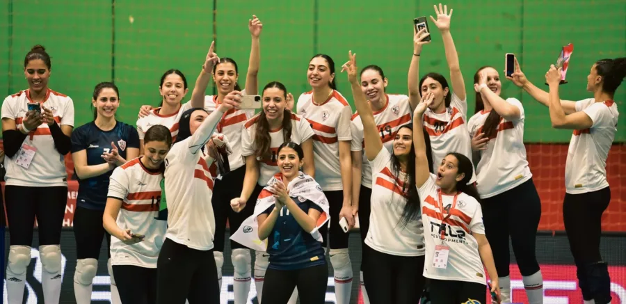 الرحلة مستمرة.. الزمالك يعلن تجديد عقد نجمه فريق الطائرة - صورة
