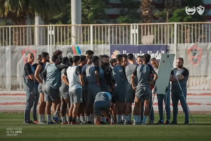 شاهد كواليس مران الزمالك الأخير قبل السفر الى المغرب لمواجهة نهضة بركان - صور